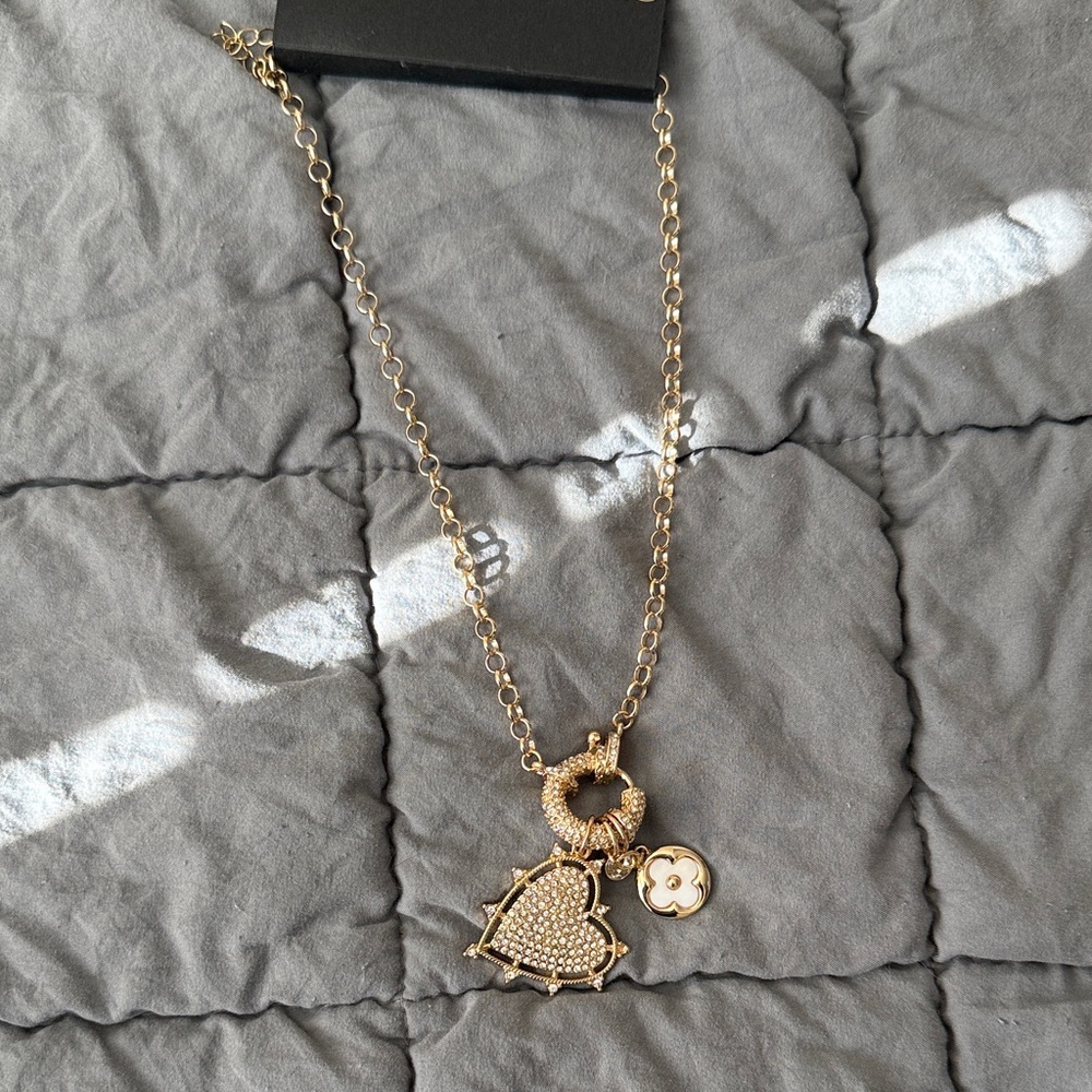 Gold Heart Pendant Necklace
